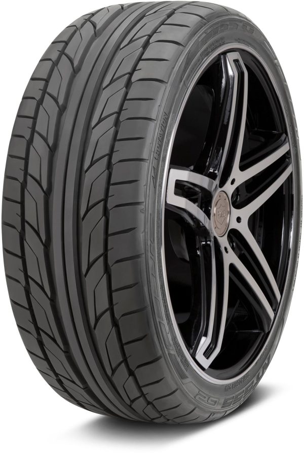 Nitto-NT555-G2-245-35R19-ZR-93W-XL-High-Performance-Tire_3bc07f0e-ba3b-45d2-9e72-bc15e3186974.c4c54aaaed10dfc66b9febda48aafe3f.jpg