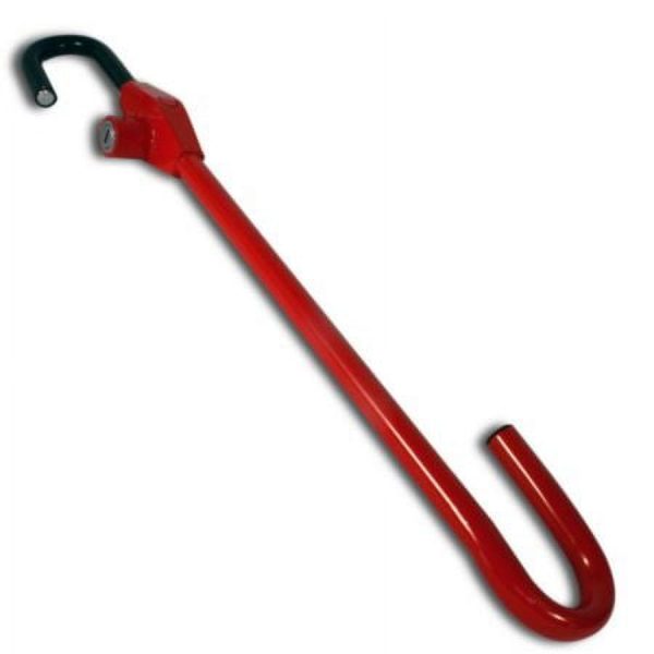 The-Club-Pedal-to-Wheel-Lock_3c8867ee-8b79-4497-bdca-fe806adbbda8.2983f727b955dcafba2cb1267dffb073.jpg