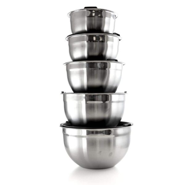 chrome-megachef-mixing-bowls-985111722m-64_1000.jpg