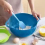 8-Piece Plastic Assorted Colors Mixing Bowl Set with Measuring Cups - Image 5