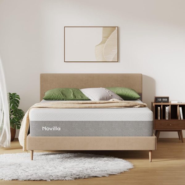 Novilla-12-inch-Gel-Memory-Foam-Mattresses-Queen-Size-Mattress_1f36b9d4-a2e3-4ff6-8b2b-95e0b251570b.719ace393d597c3040a31b9ac31f256f.jpg