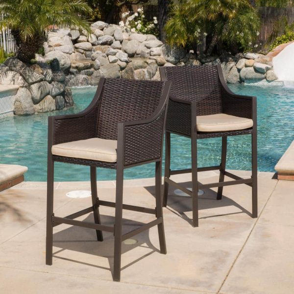 noble-house-outdoor-bar-stools-7671-64_1000.jpg